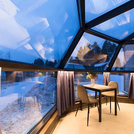 Arctic Igloos Hotelli 5*
